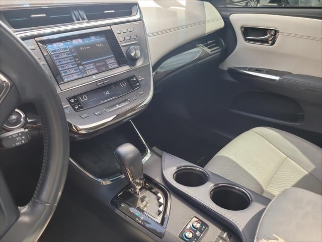 2014 Toyota AVALON Limited