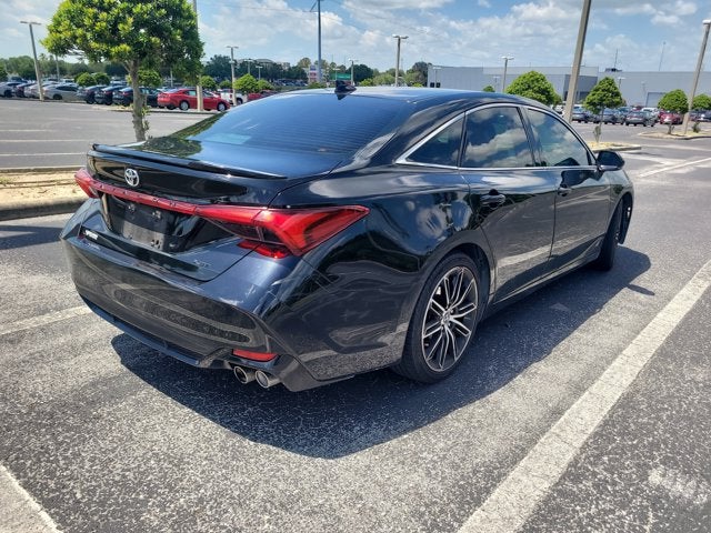 2019 Toyota Avalon XLE
