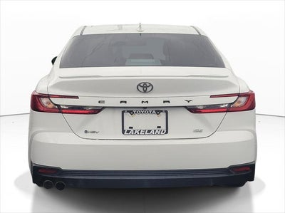 2025 Toyota Camry SE