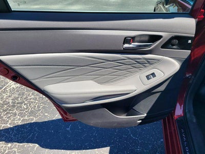 2020 Toyota AVALON Limited