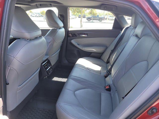 2020 Toyota AVALON Limited