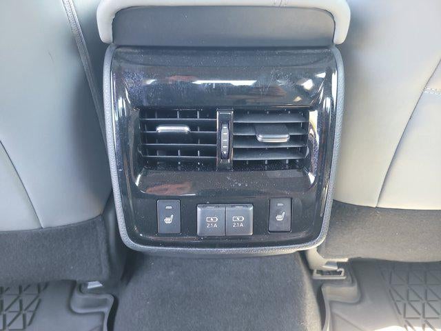 2020 Toyota AVALON Limited