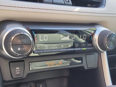 2022 Toyota RAV4 HYBRID Hybrid XLE Premium