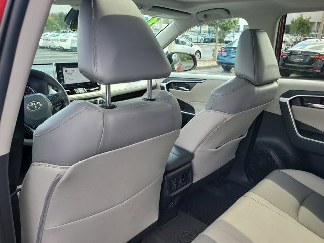 2021 Toyota RAV4 HYBRID Hybrid XLE Premium