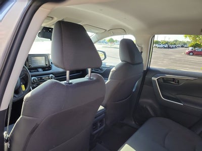 2021 Toyota RAV4 Hybrid Hybrid LE