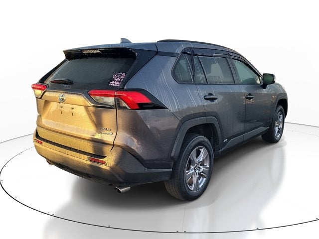2022 Toyota RAV4 Hybrid XLE