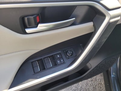 2025 Toyota RAV4 Hybrid Hybrid XLE
