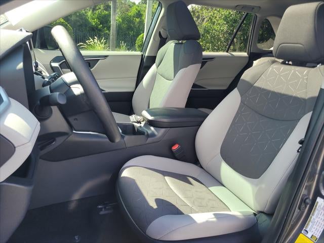 2025 Toyota RAV4 Hybrid Hybrid XLE
