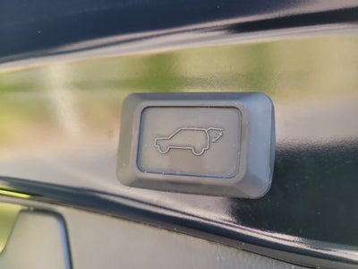 2025 Toyota RAV4 Hybrid Hybrid XLE