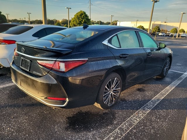 2025 Lexus ES 300h ES 300h