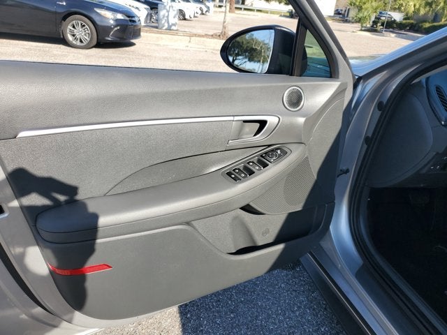 2022 Hyundai Sonata SE