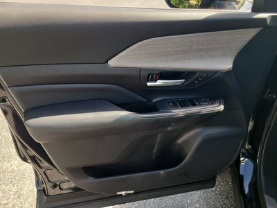 2024 Toyota Grand Highlander Platinum