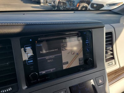 2017 Toyota Sienna XLE Premium