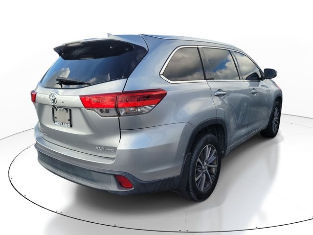 2017 Toyota Highlander XLE