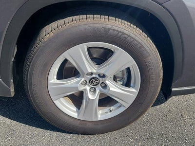 2025 Toyota HIGHLANDER LE