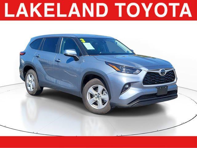 2023 Toyota HIGHLANDER LE