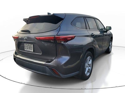 2023 Toyota HIGHLANDER LE