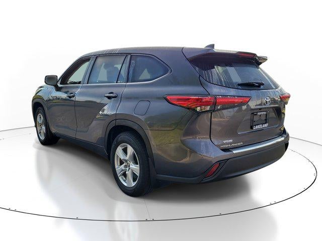 2023 Toyota HIGHLANDER LE