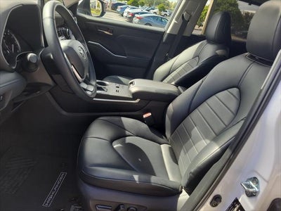 2024 Toyota Highlander XLE