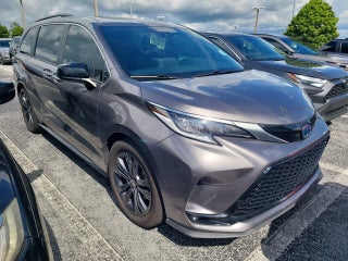 2022 Toyota Sienna XSE