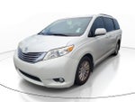 2016 Toyota Sienna XLE