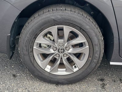2025 Toyota Sienna XLE