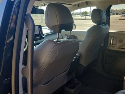 2023 Toyota SIENNA LTD AWD Limited