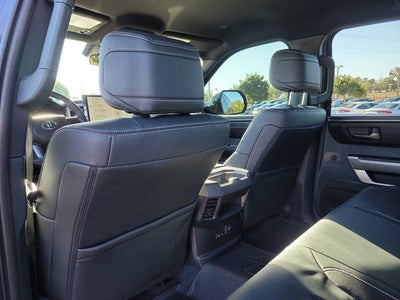 2026 Toyota TUNDRA 4X4 SR5