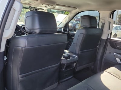 2024 Toyota TUNDRA 4X4 SR5