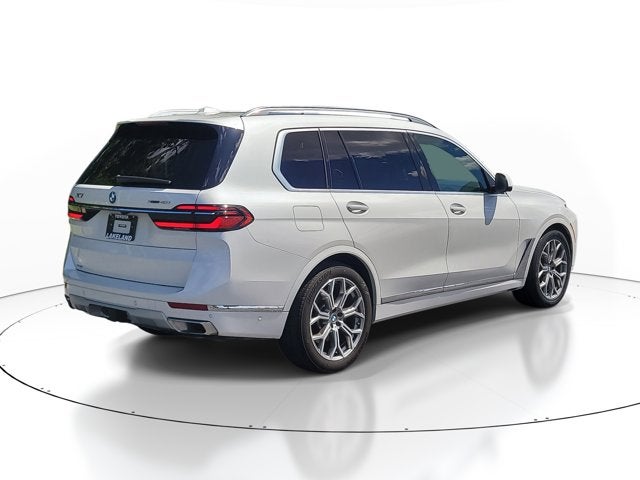2023 BMW X7 xDrive40i