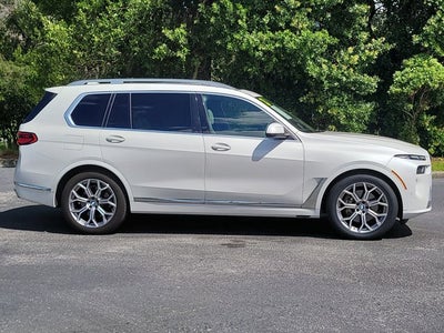 2023 BMW X7 xDrive40i
