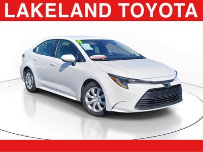 2025 Toyota COROLLA LE