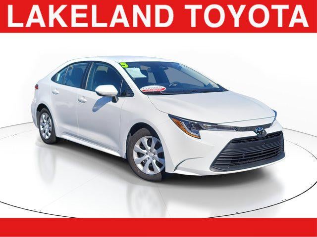2025 Toyota COROLLA LE
