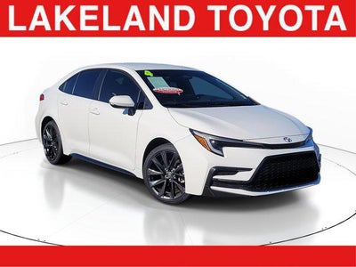 2024 Toyota COROLLA SE