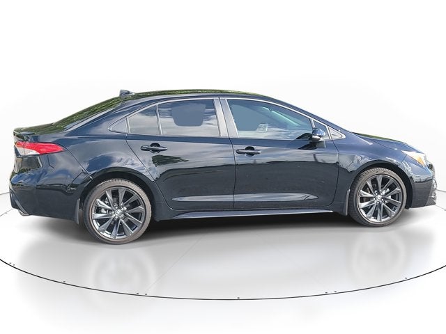2025 Toyota COROLLA SE