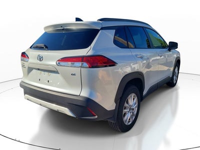 2025 Toyota Corolla Cross LE