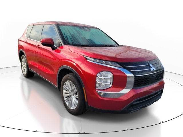 2022 Mitsubishi Outlander ES