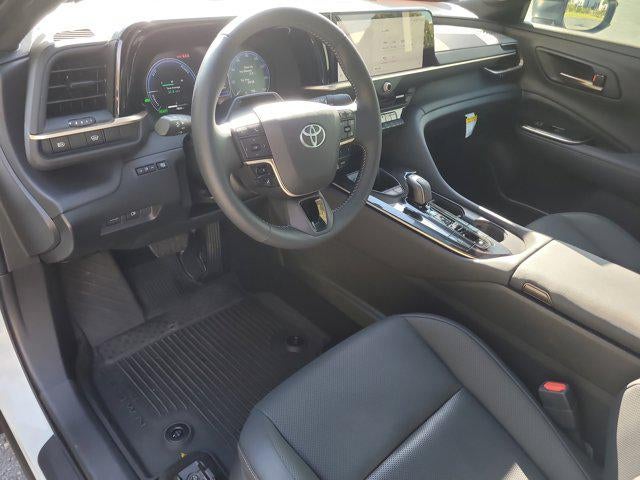2026 Toyota CROWN XLE