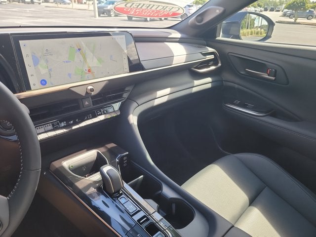 2026 Toyota Toyota Crown Signia XLE