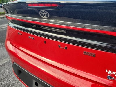 2025 Toyota Prius LE