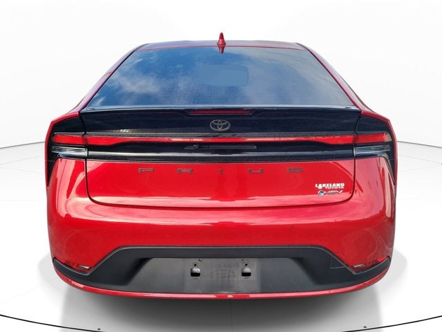 2025 Toyota Prius LE
