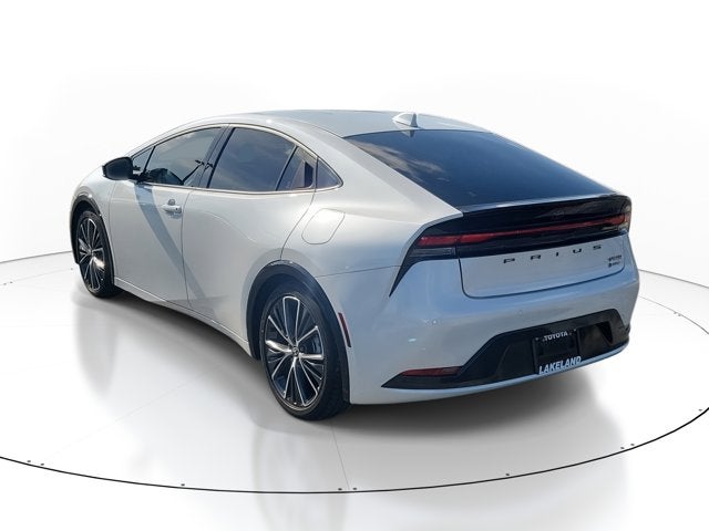 2025 Toyota PRIUS XLE