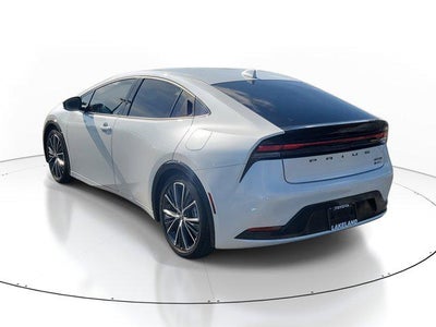 2025 Toyota PRIUS XLE