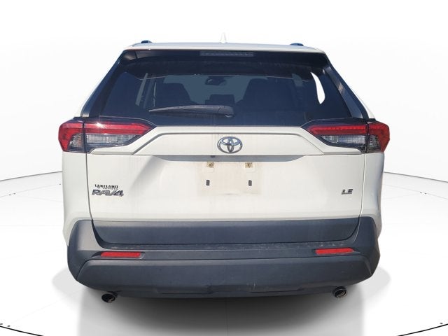 2020 Toyota RAV4 LE
