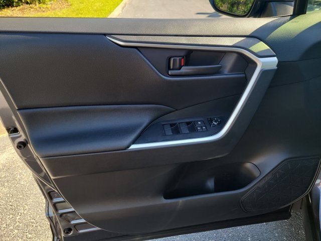 2025 Toyota RAV4 HYBRID Hybrid LE