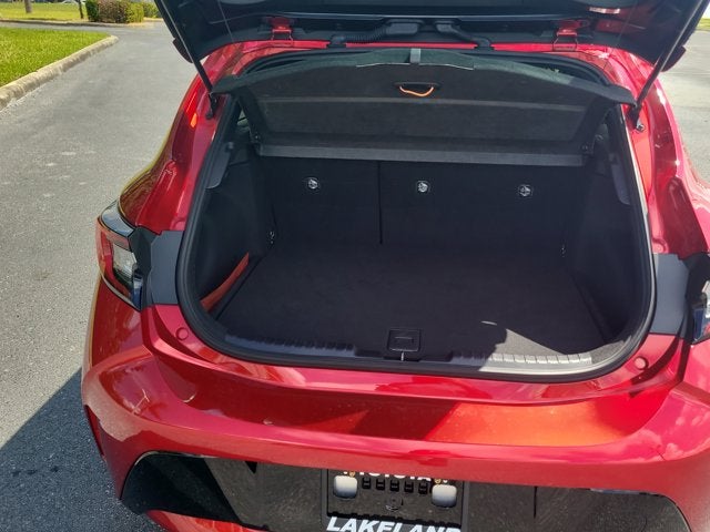 2025 Toyota COROLLA HATCHBACK SE