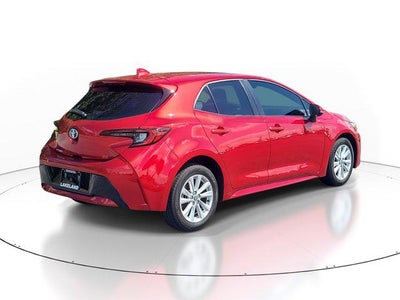 2025 Toyota COROLLA HATCHBACK SE