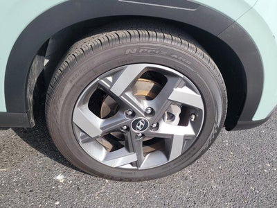 2025 Hyundai Venue SEL