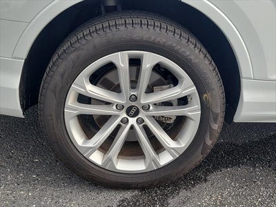 2025 Audi Q7 Premium Plus
