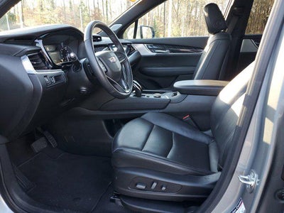 2025 Cadillac XT6 FWD Premium Luxury